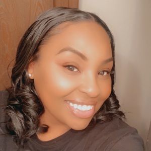 Meet your Posher, Shalain